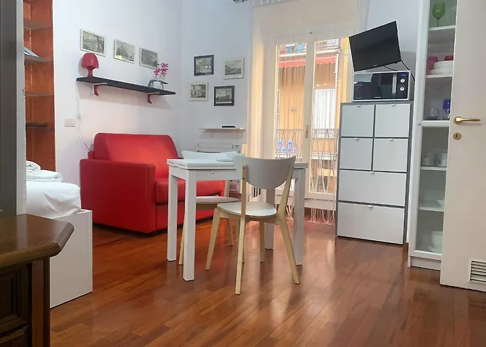 Bwr - Beautiful Loft Near The Duomo In , Lamarmora